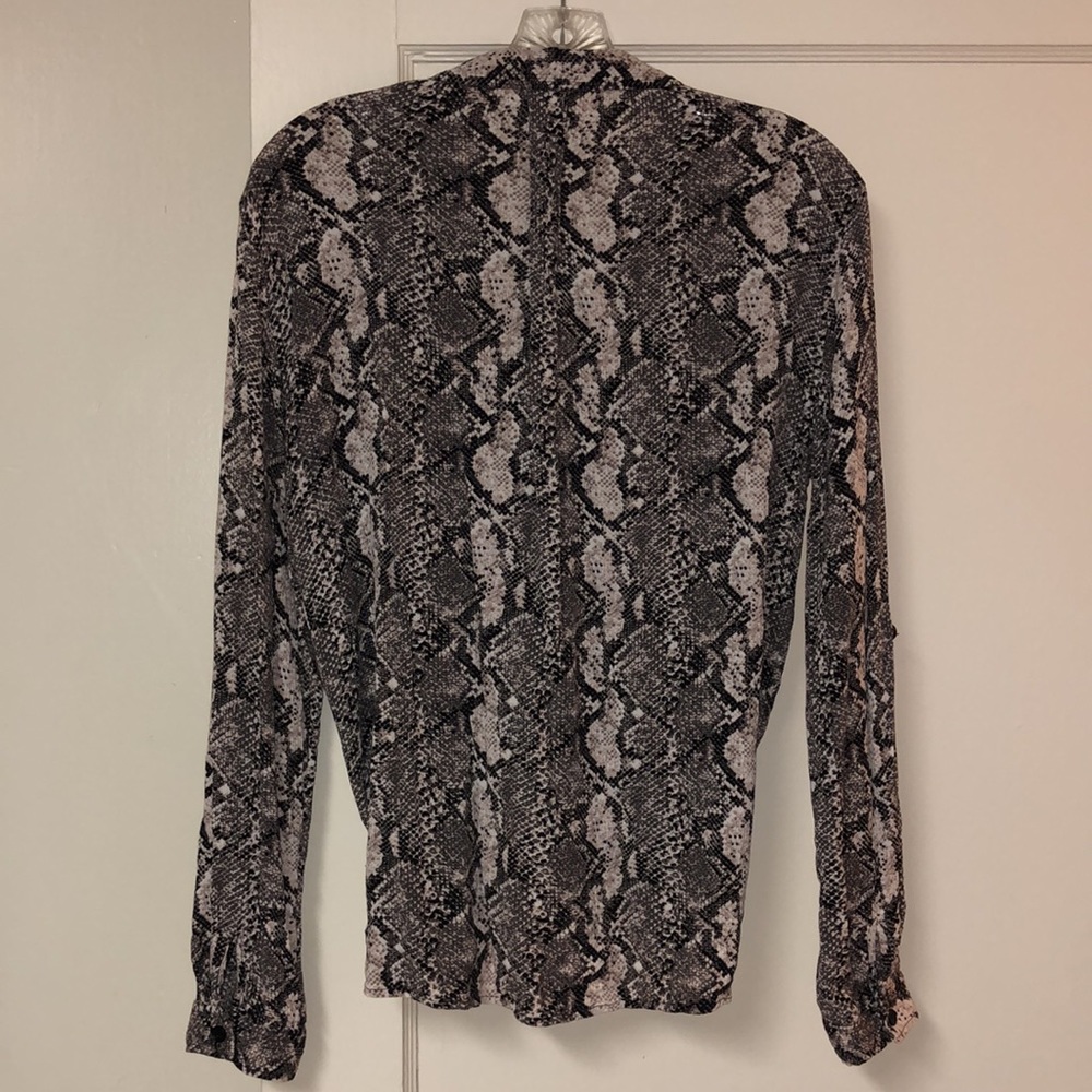 Hippie Rose Snake Reptile Print Utility Roll-Tab Shirt Blouse Top Black White S - Picture 8 of 11